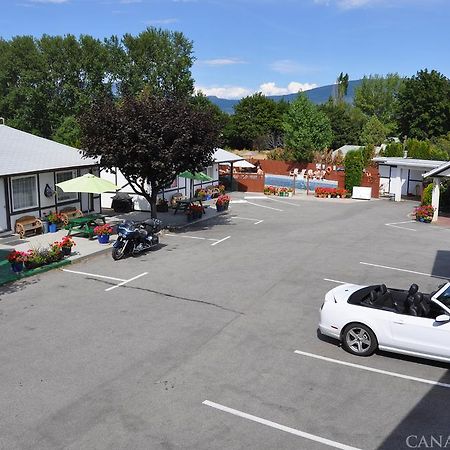 Rosedale Motel Summerland Εξωτερικό φωτογραφία